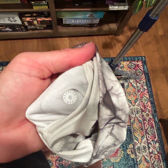 Lululemon HR Wunder Under leggings in EUC - Picture 12 of 14